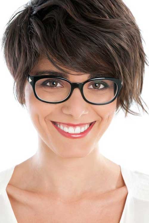 Cute short hairstyles with bangs