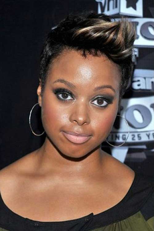 Short Pixie Haircuts for Black Women with Round Faces