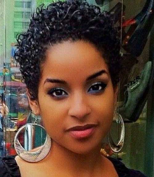 Short Haircuts for Black Ladies with Round Faces