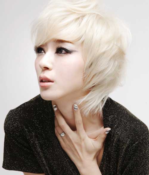 Cute Platinum Voluminous Asian Hairstyles