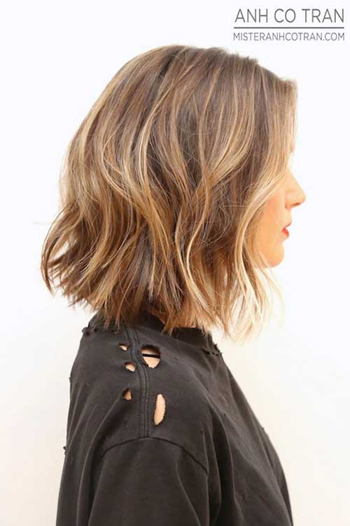Layered Wavy Blunt Cut for Blonde Hair