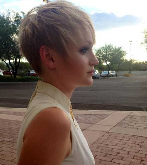 Pixie Haircuts with Blonde Highlights