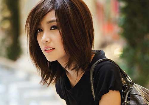 Hairstyles with Bangs - Layered Hair for Girls