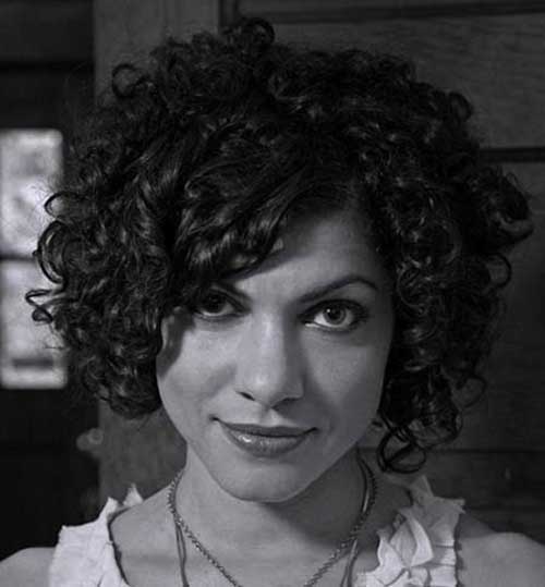 Carrie Rodriguez Short Curly Hairstyles