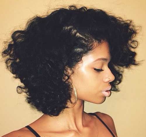 Curly Bob Natural Style for Round Faces