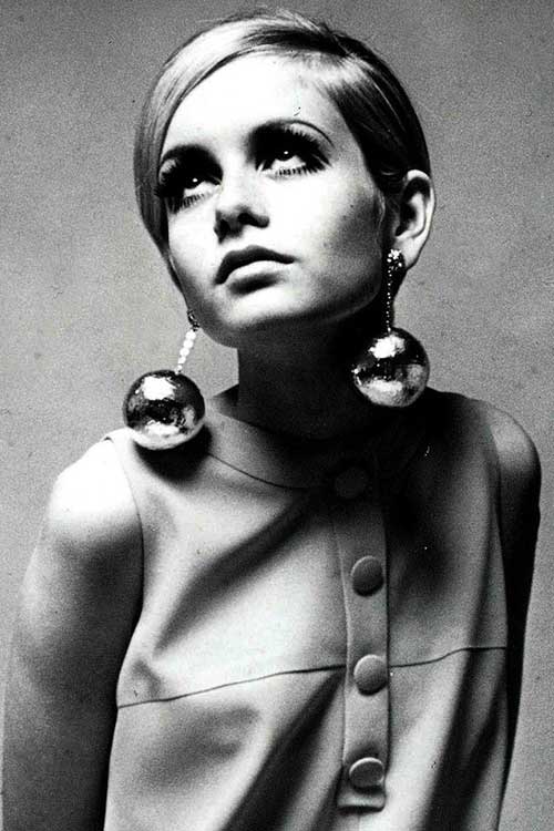 Fashionable Straight Pixie 60's Style