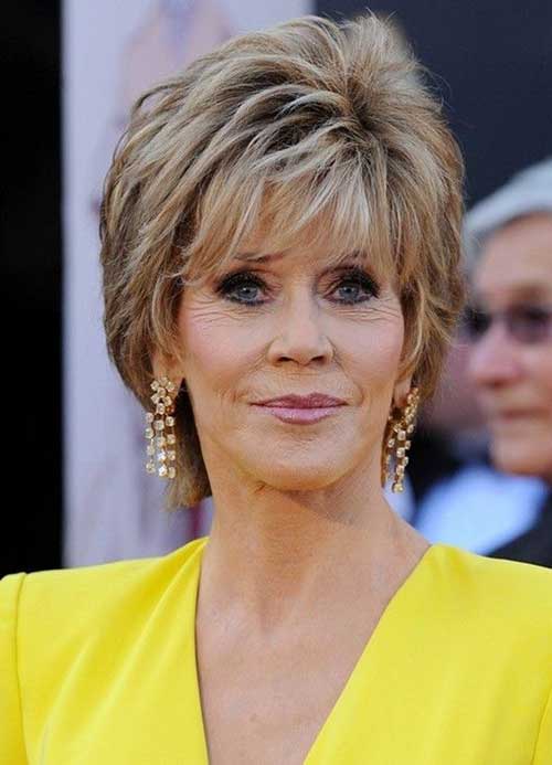 Short Hairstyles for Round Face Older Women