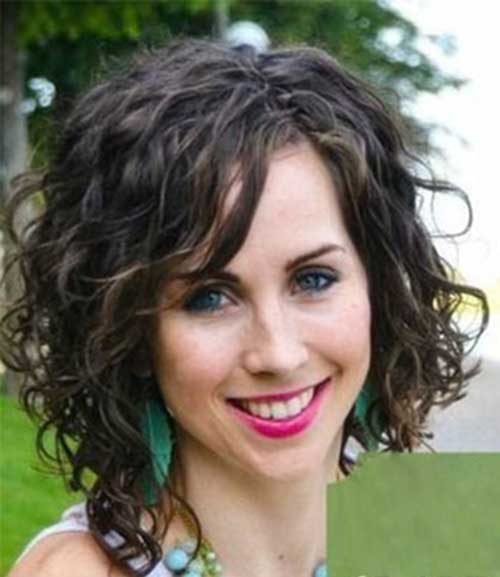 Styling Short Curly Hair for Women