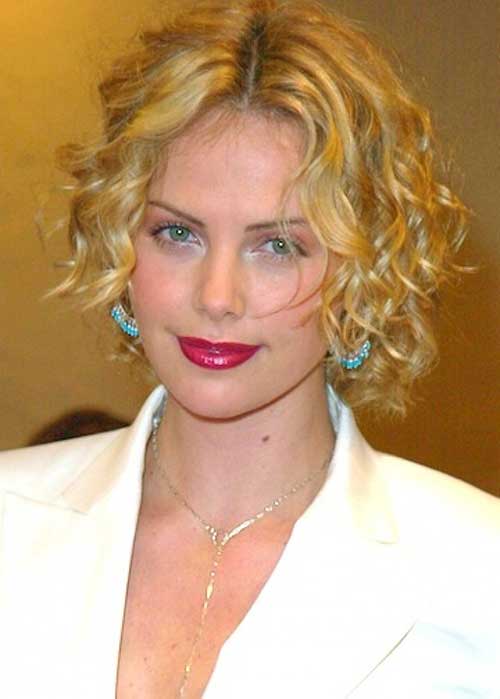 Short Blonde Frizzy Curly Hairstyles
