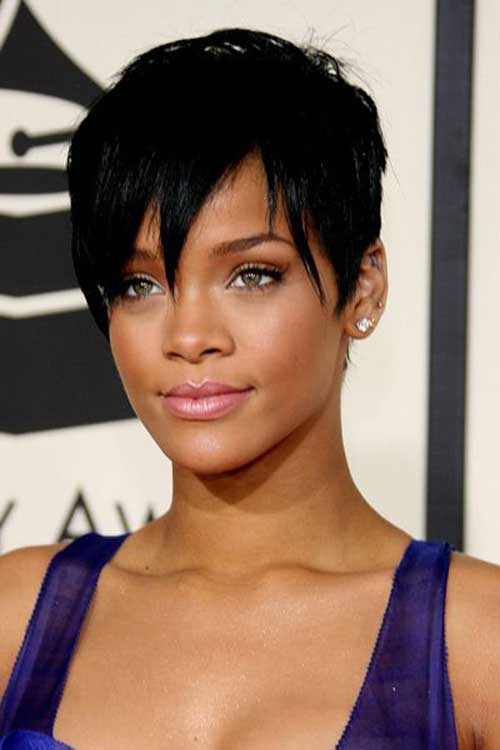 8.Rihanna Pixie Rihanna Pixie Cut-8