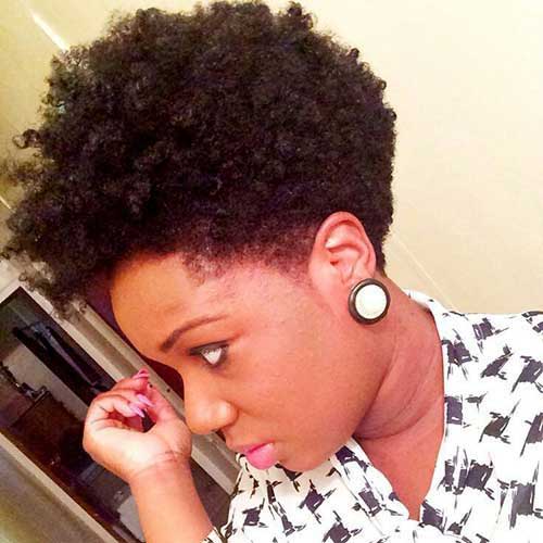 Short Haircuts for Black Women-17