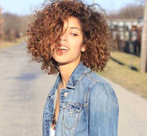 6. Short Hairstyle for Thick Hair Short Hairstyles for Thick Hair-6