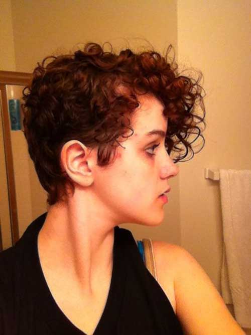 Cute Short Curly Hairstyles-7