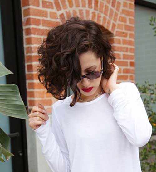 Short Haircuts for Curly Hair-14