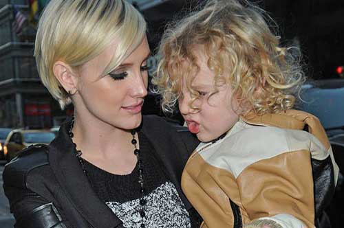 9. Celebrity Short Haircut Celebrity Short Haircuts-9