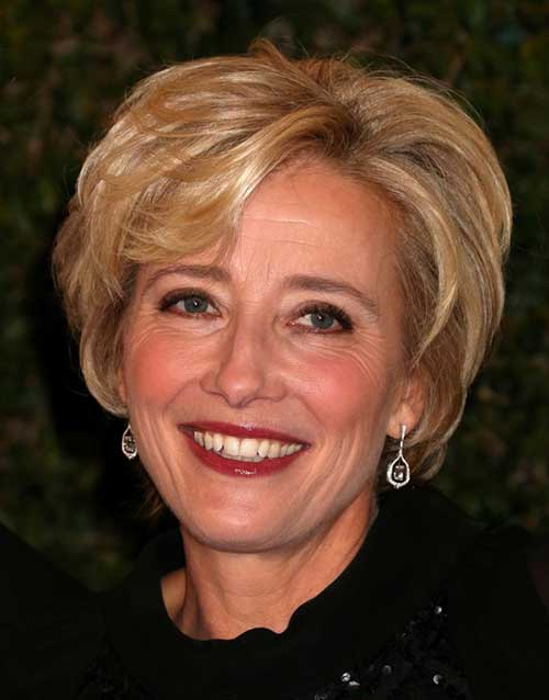 Short Haircuts for Older Women-8