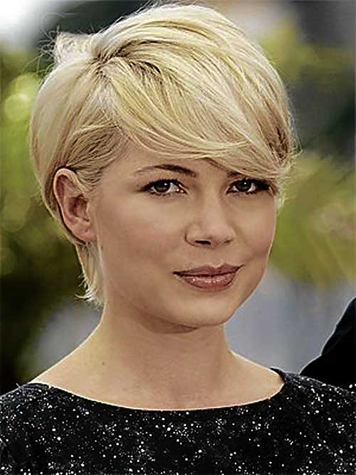 Short Haircuts for Round Faces-9