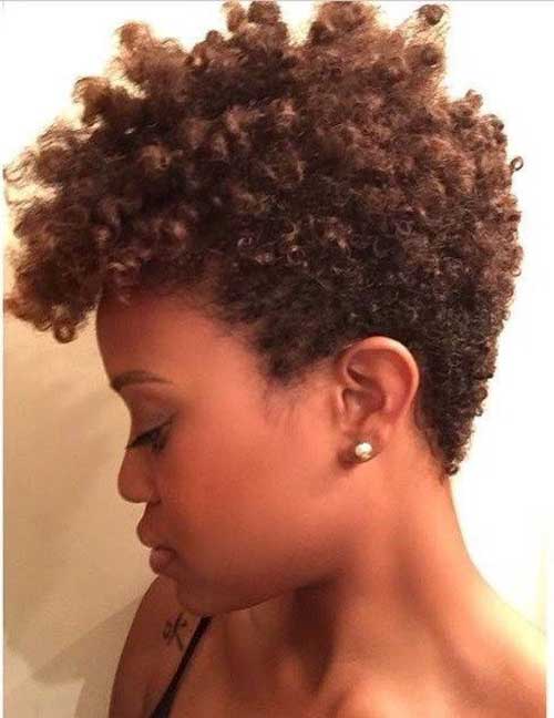 Short Haircuts for Black Women-14