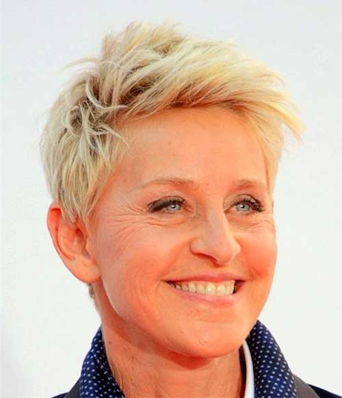 Celebs with Short Hair-18