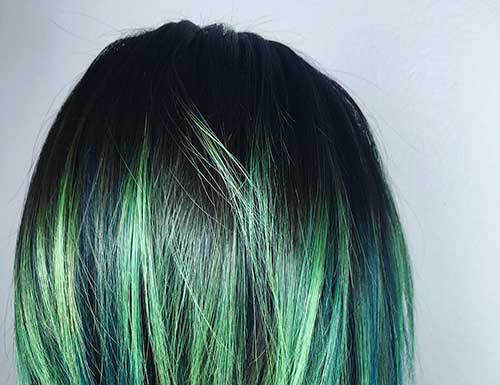 Coolest Short Green Hair Ideas for Eye-Catching Looks