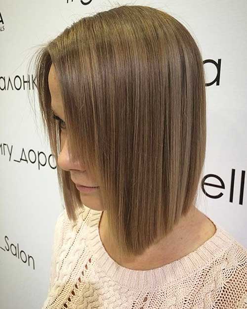 Short Straight Hairstyles - 16