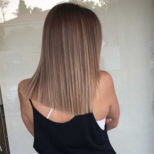 Short Straight Hairstyles - 6