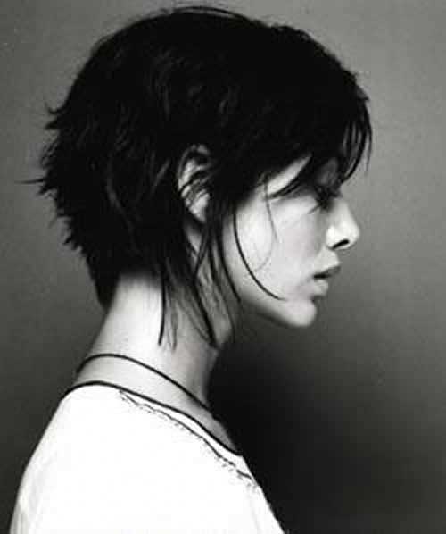 Short Hairstyles for Girls - 7