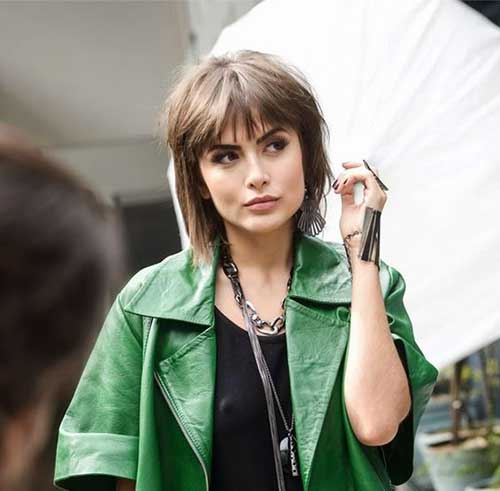 12.Short Haircut for Older Women Short Haircuts for Older Women-12