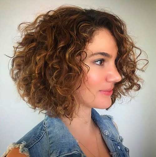 14.Naturally Curly Short Hairstyle Naturally Curly Short Hairstyles-14