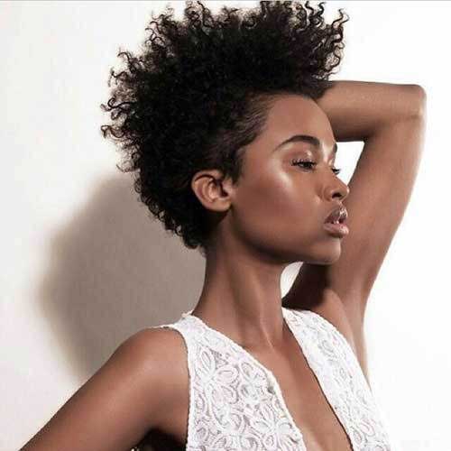 Naturally Curly Short Hair Styles