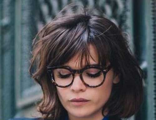 Must-See Short Haircuts with Bangs