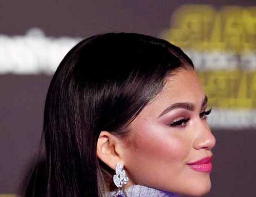 20 Female Celebrities with Inspiring Short Hairstyles