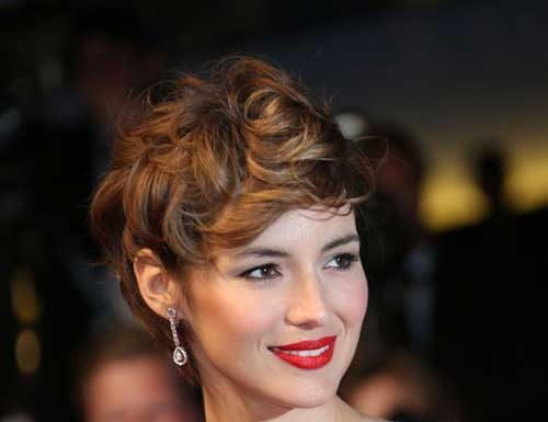 Classy and Modern Style Short Haircuts