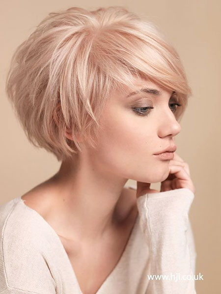 Short Round Layers Haircut Short Hair Bob Thin