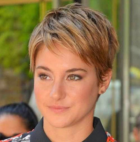 Pixie Cut Straight Hair Short Hair Styles Pixie