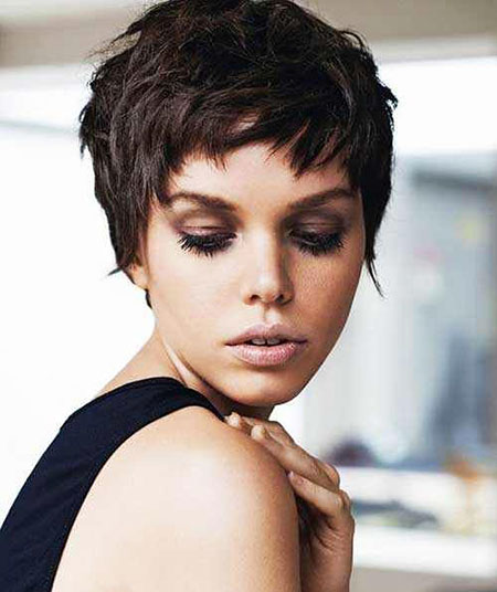 Short Haircuts for Women with Round Faces Hair Pixie Short Women
