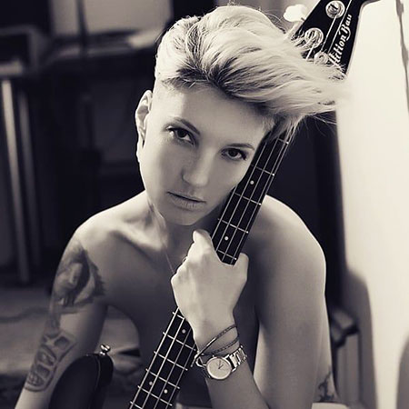 Short Haircuts for Women with Round Faces Cool Short Hair, Cute Women Pixie Faces