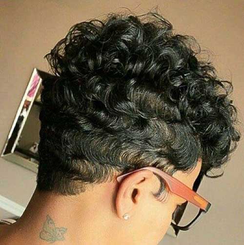 Pixie Haircuts for Black Women-12