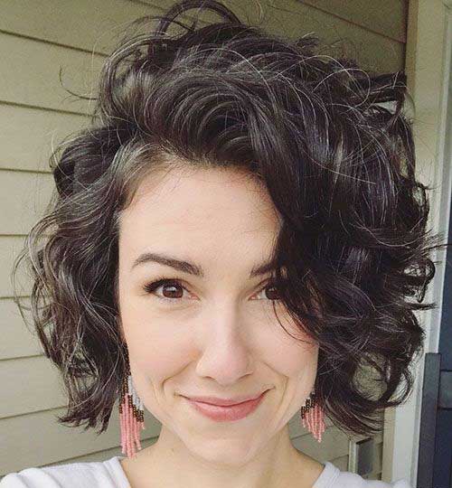 Side Swept Curly Bob Hairstyles-9