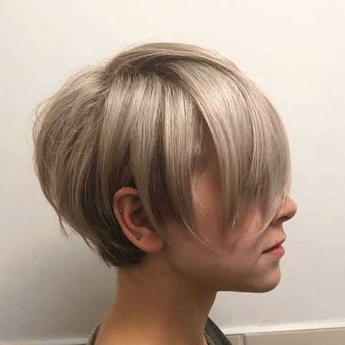 Short Hairstyles for Straight Hair-19