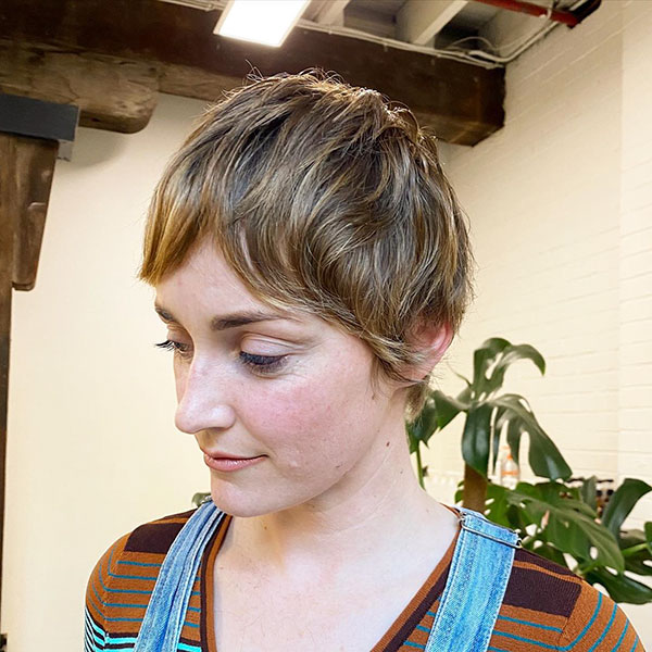 Images Of Short Hairstyles With Bangs